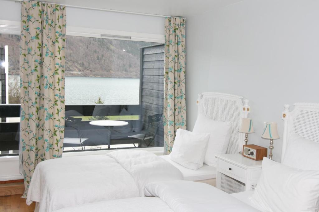 Torvis Hotel Luster Quarto foto